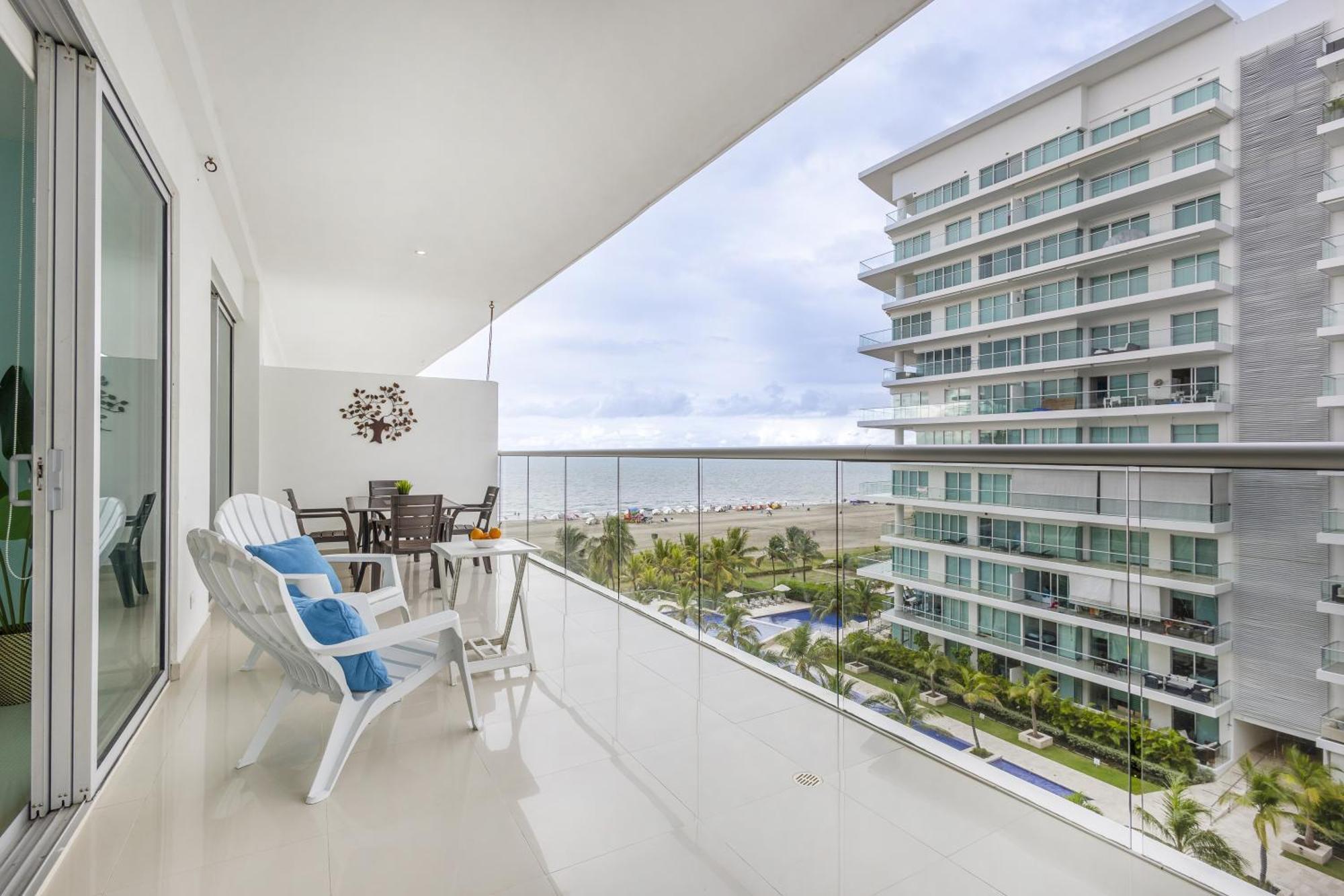 Morros Pelican Summer - Livin Colombia Apartment