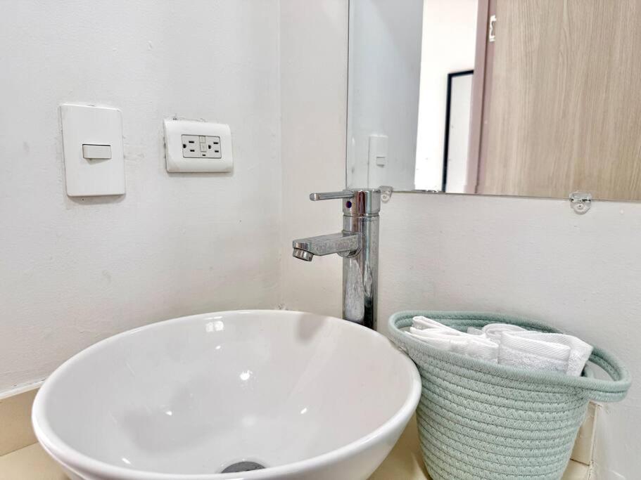 Beautiful 3hab Near Old & Airport * Cartagena