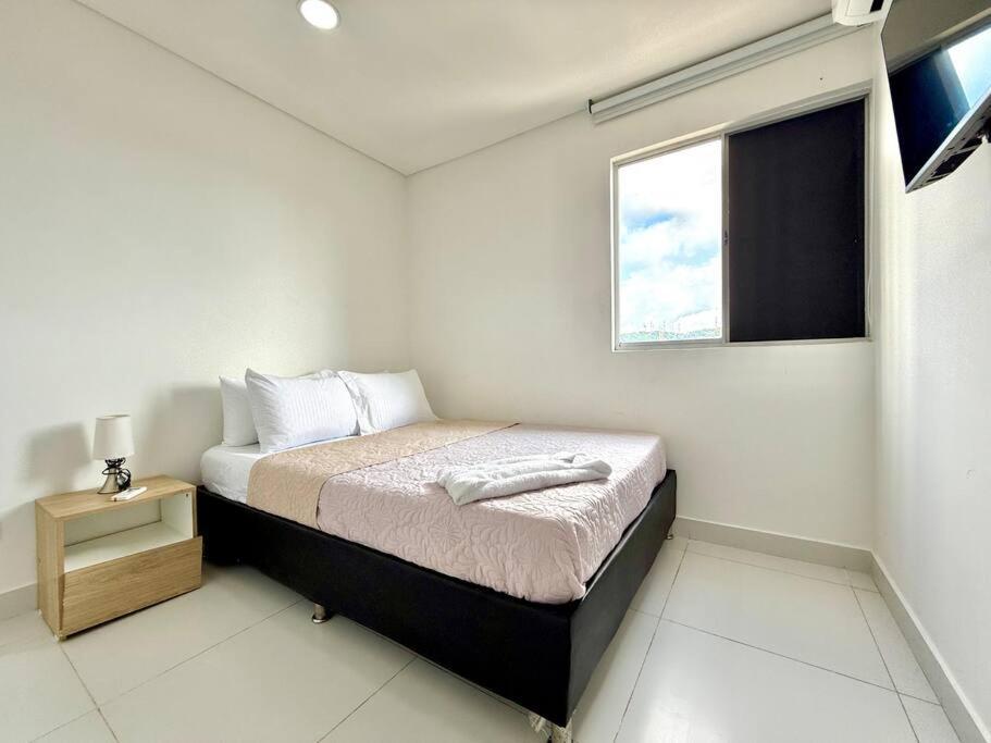 Apartment Beautiful 3hab Near Old & Airport Cartagena