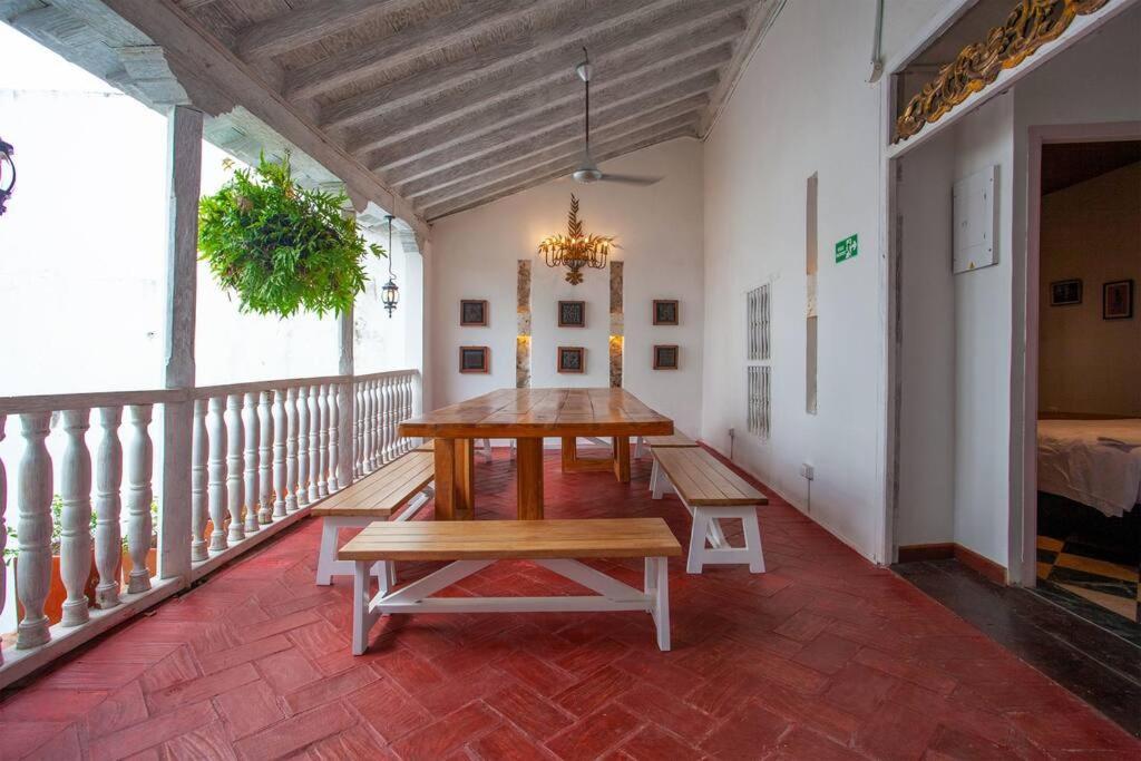 Casa Mayor, Aldaba Selection Cartagena