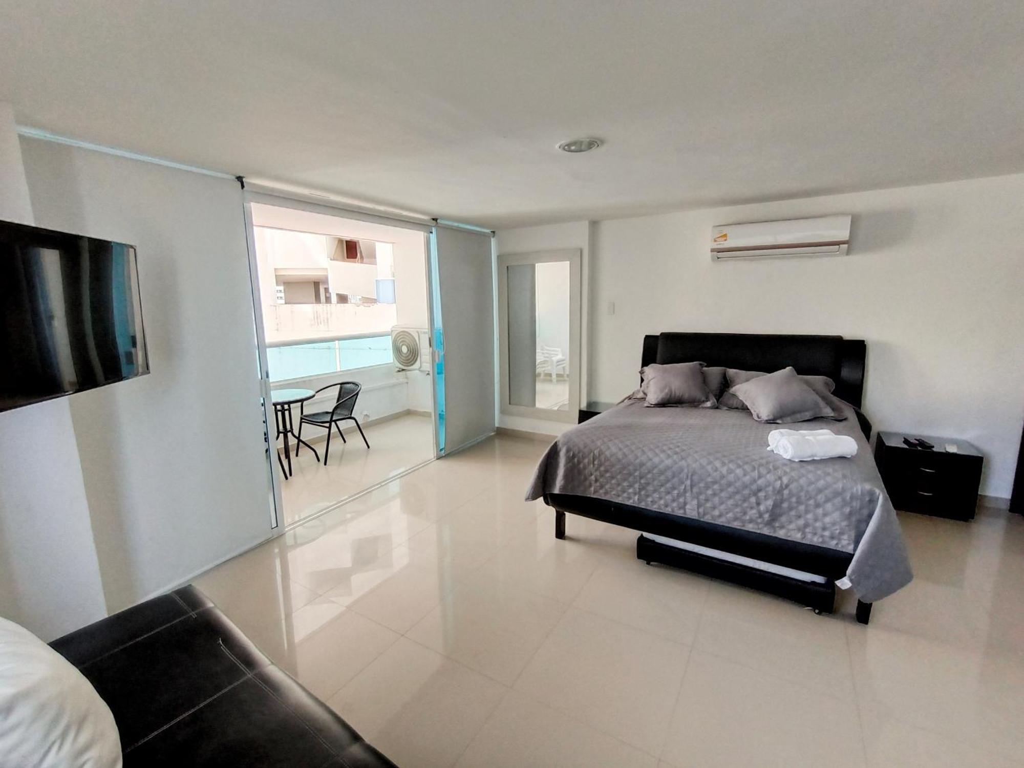 Laguito Bocagrande Por Parceros Group Apartahotel