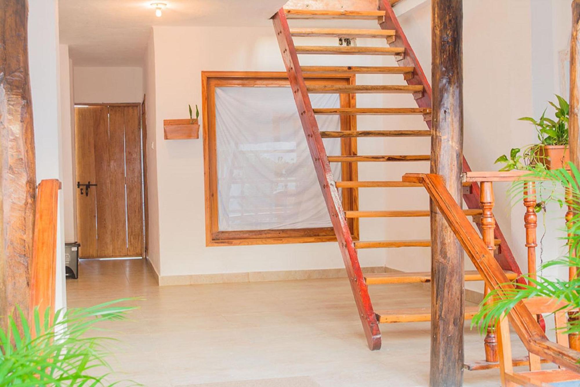 Guest house In Guest - Hb3 In La Boquilla Cartaena With Air Conditioning And Jacuzzi