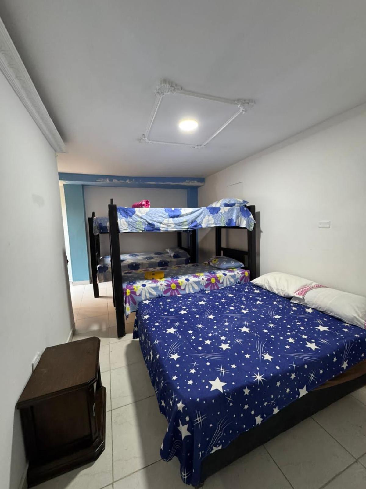 Guest house Red House 47 *