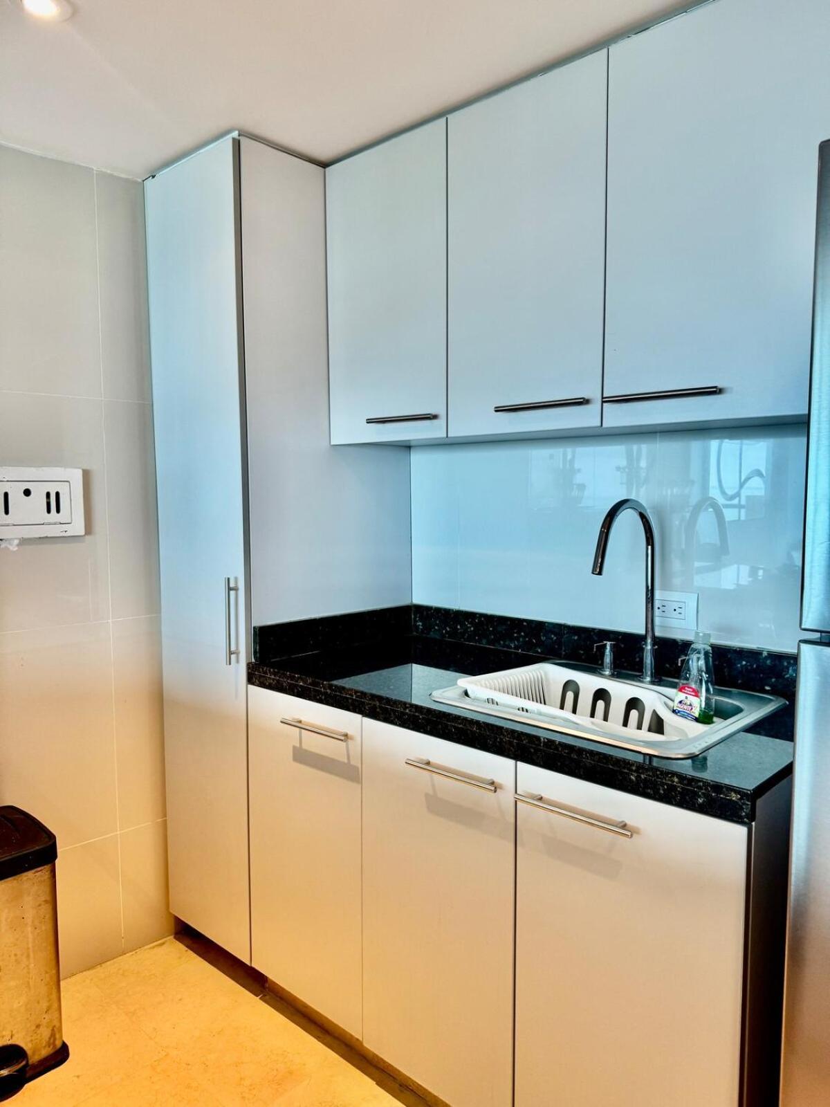 Beautiful 2 Bedroom Ocean View In Apartamento
