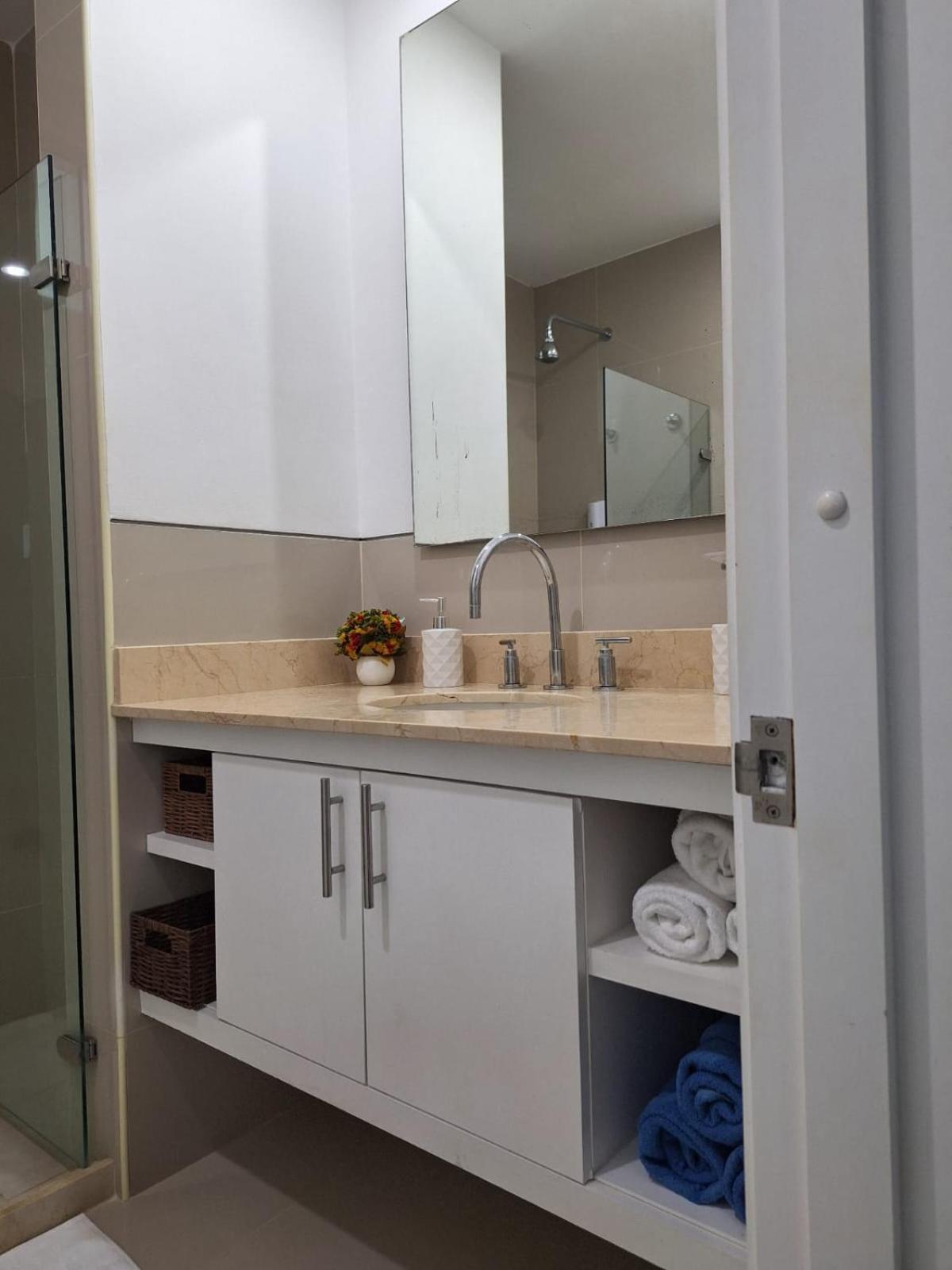 Apartamento Lujoso Apto Con Vista Al Mar En Morros Ultra Cartagena