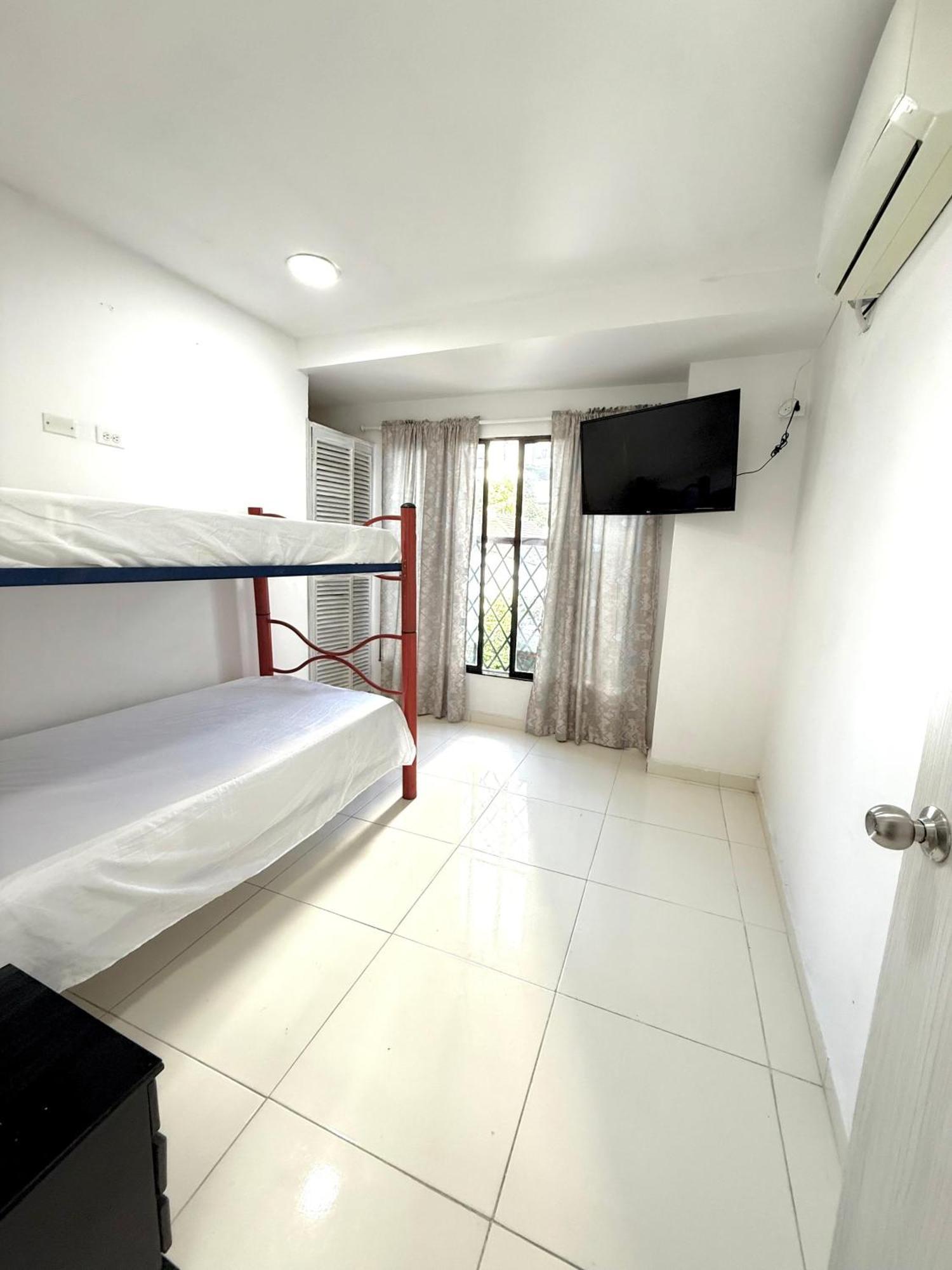 Manga P&e Apartamento Cartagena