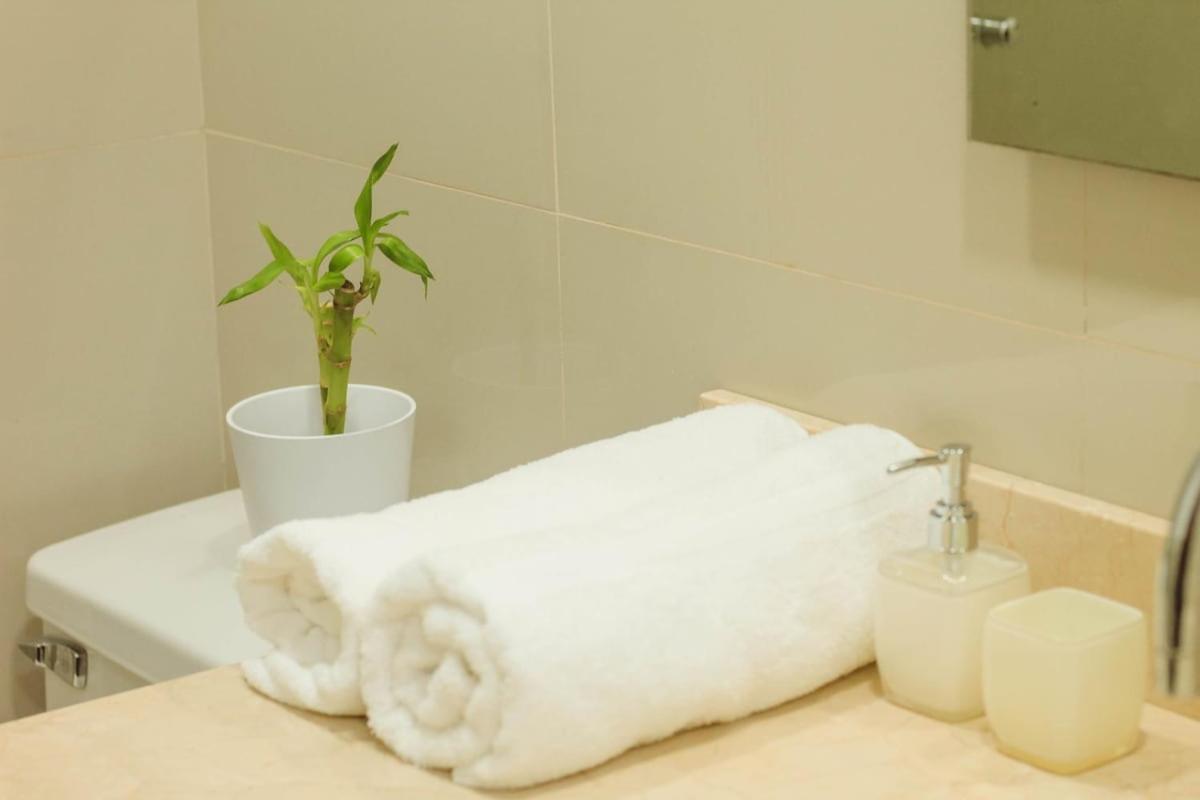 Apartamento Direct Sea Access, Pools, 7 Min To Historic Center Mar Directo, Piscinas Y 7 Min Al Centro