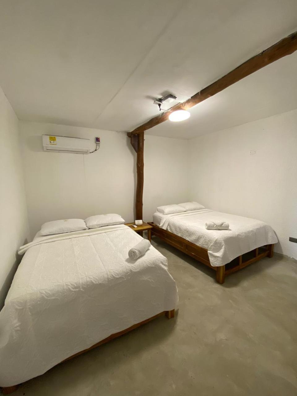 Hotel W