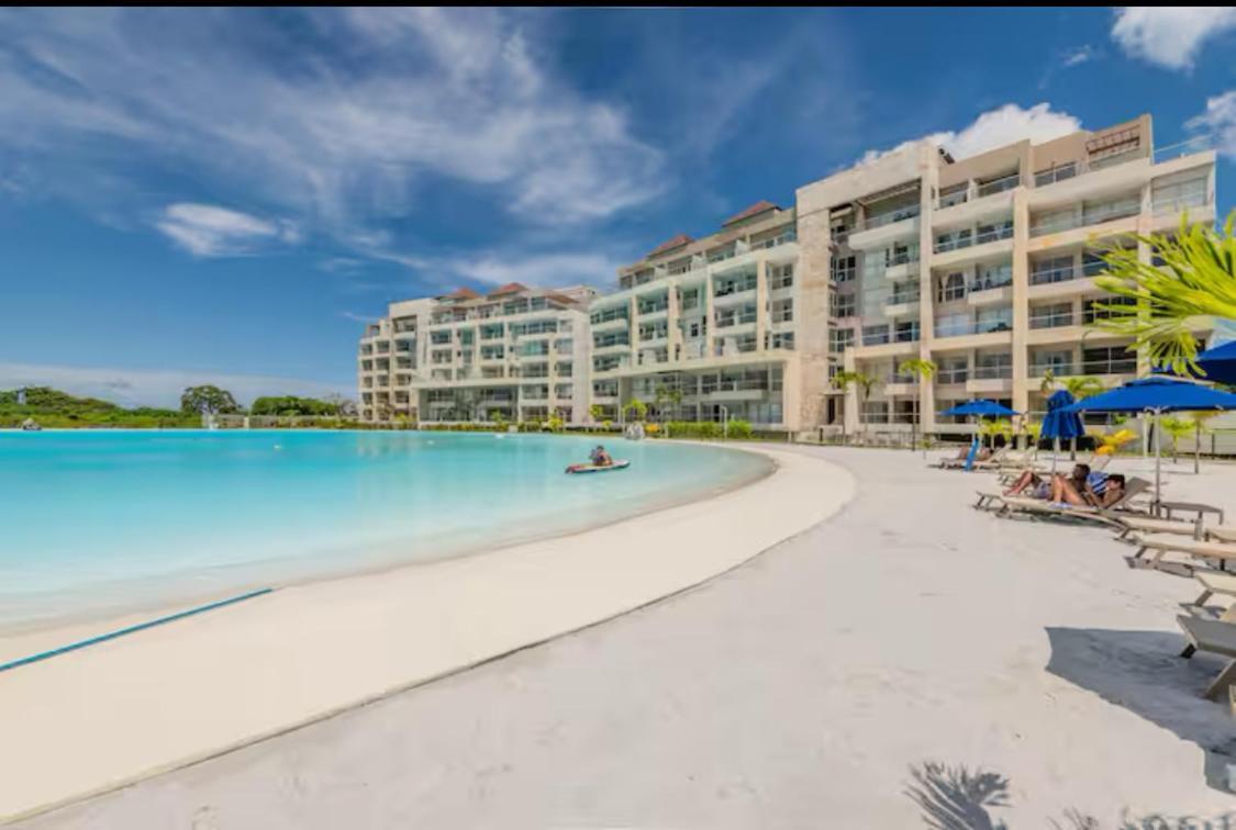 Baia Kristal * Cartagena