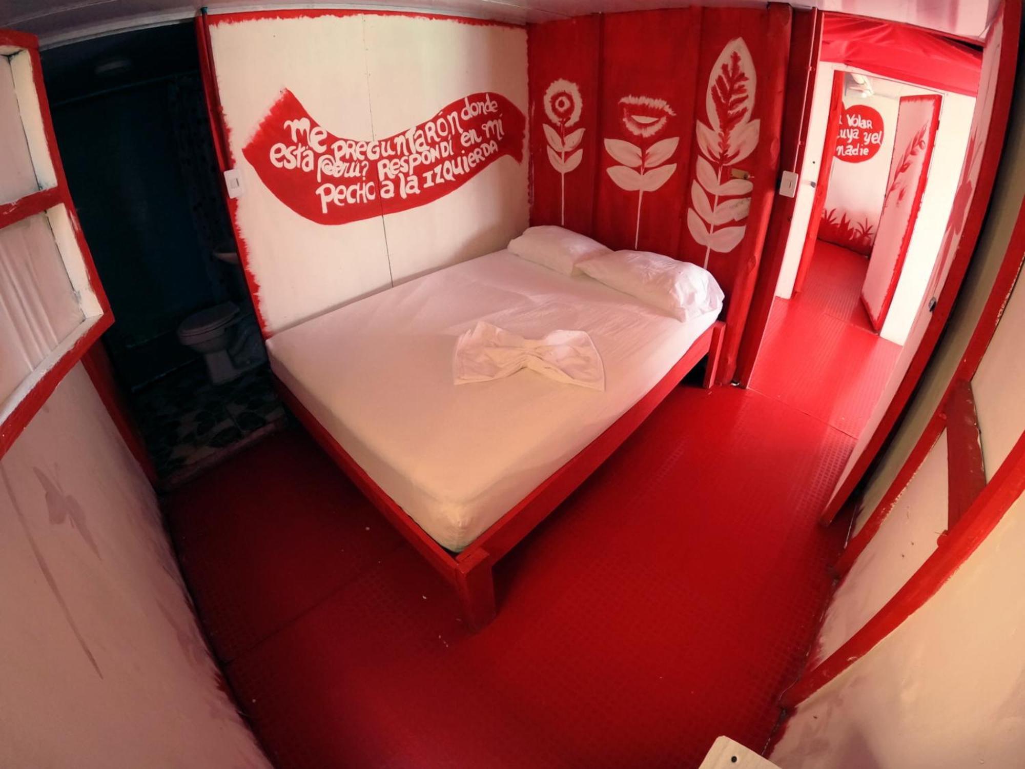 Hotel Bunker Peruano *