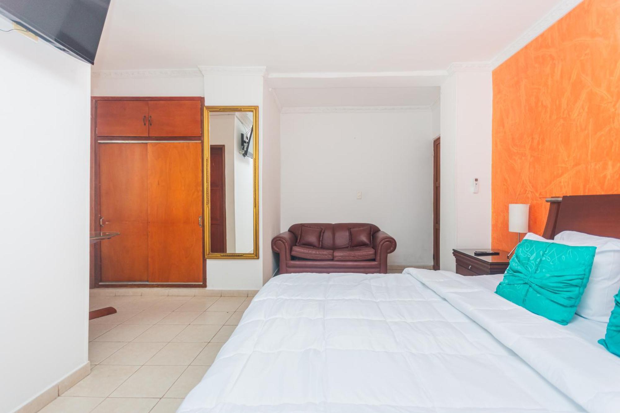 Baluarte Coast 3*