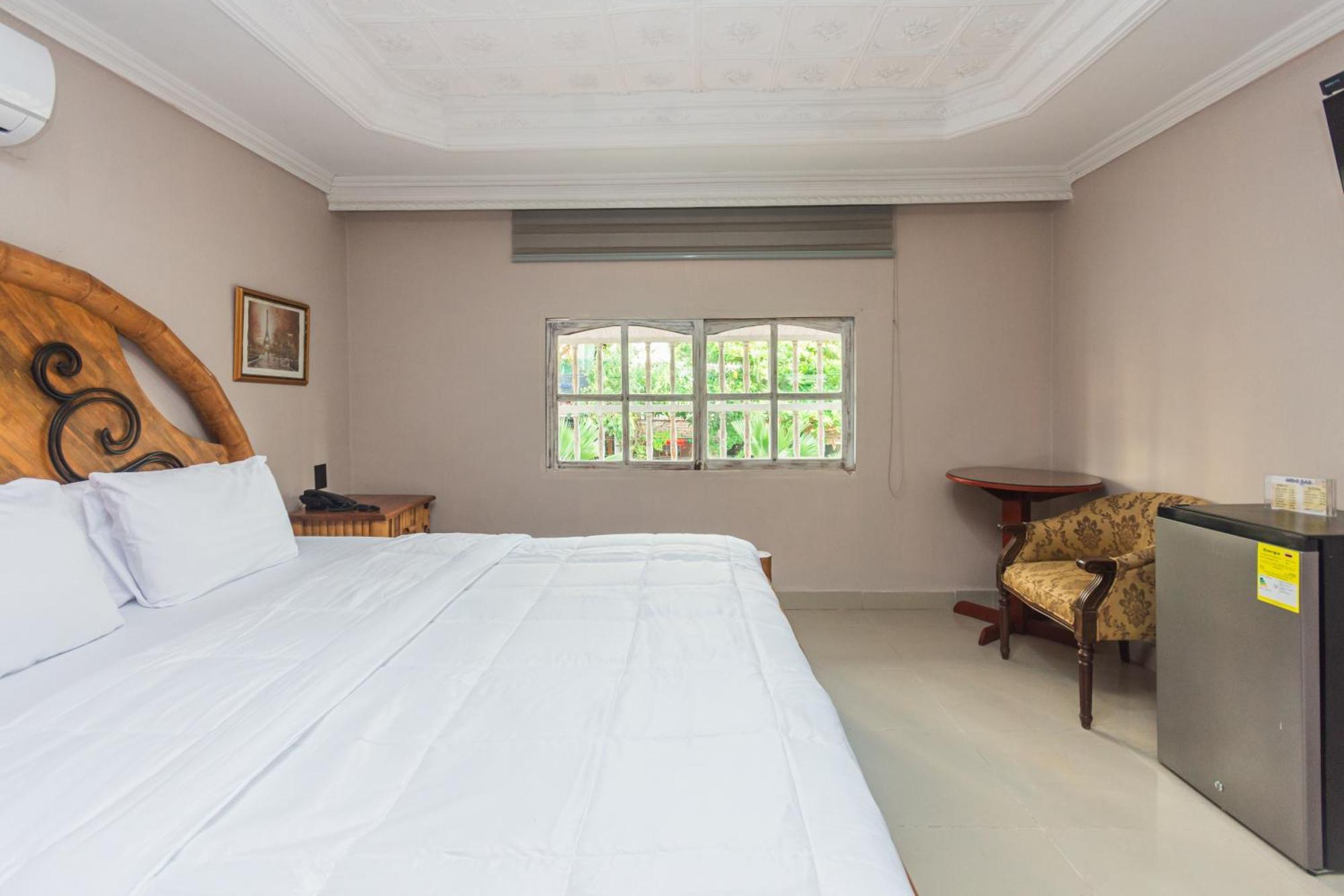 Baluarte Coast Hotel 3*