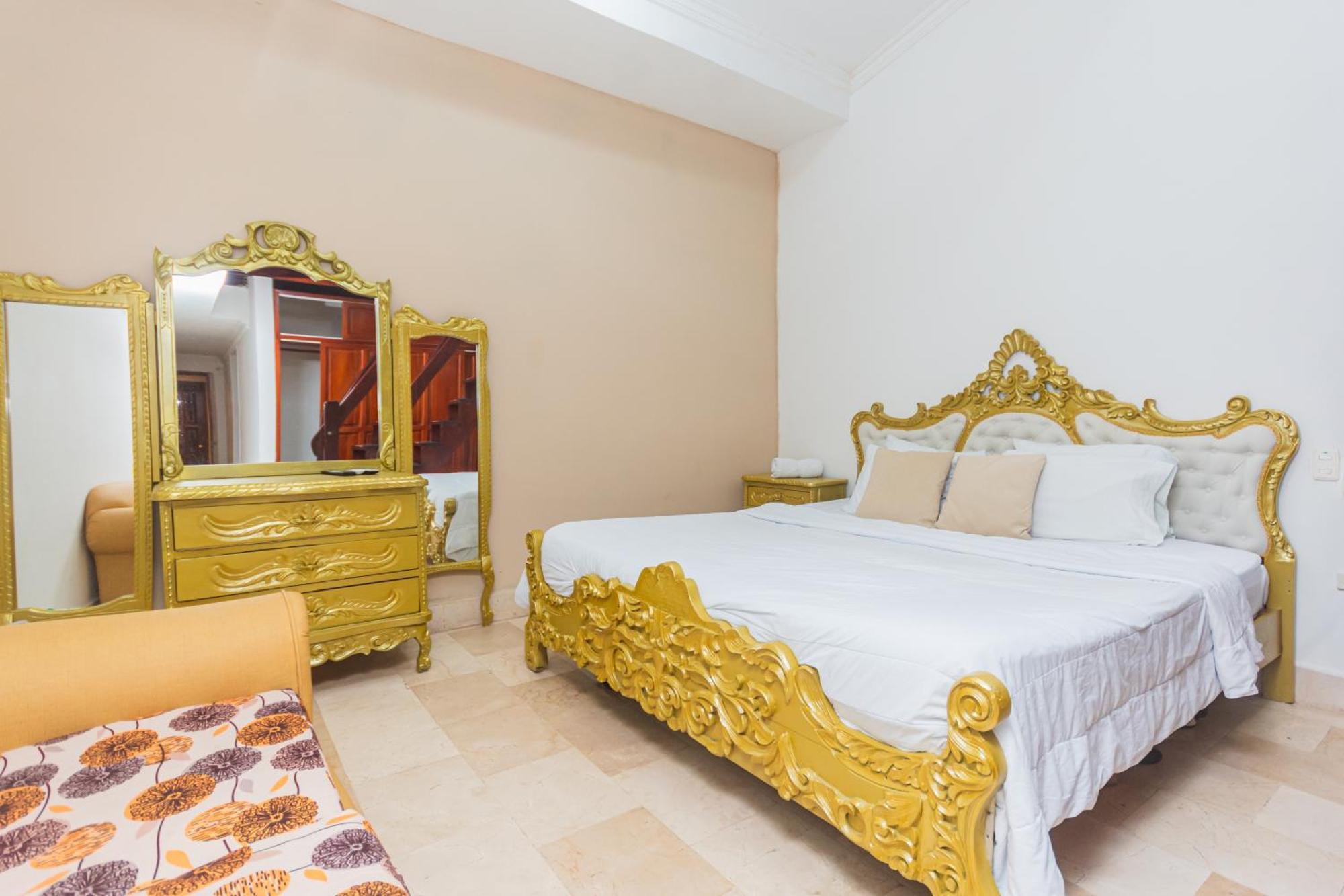 Hotel Baluarte Coast Cartagena