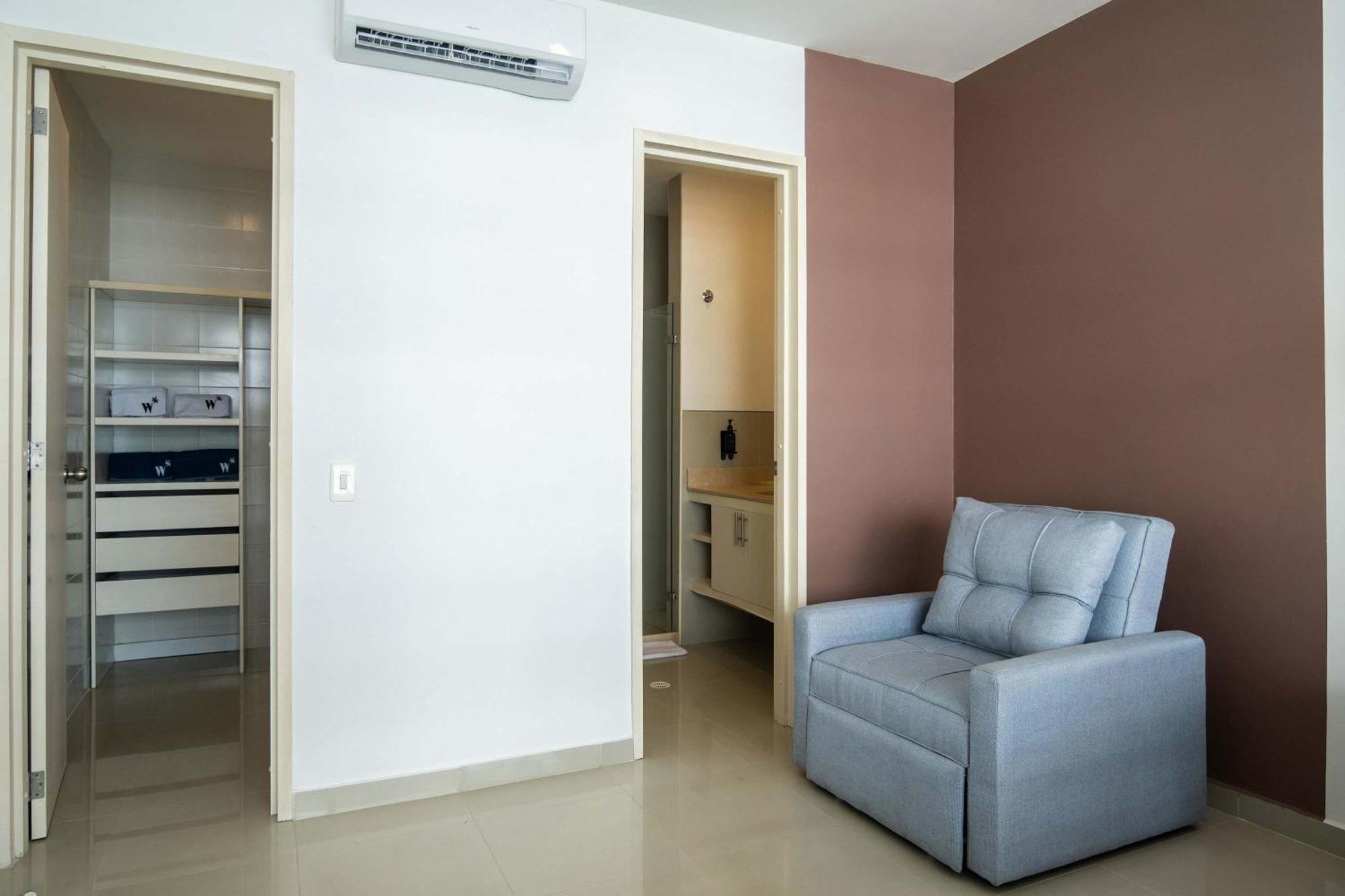 Apartment Impeccable 2br With Charming Balcony In Sunset *