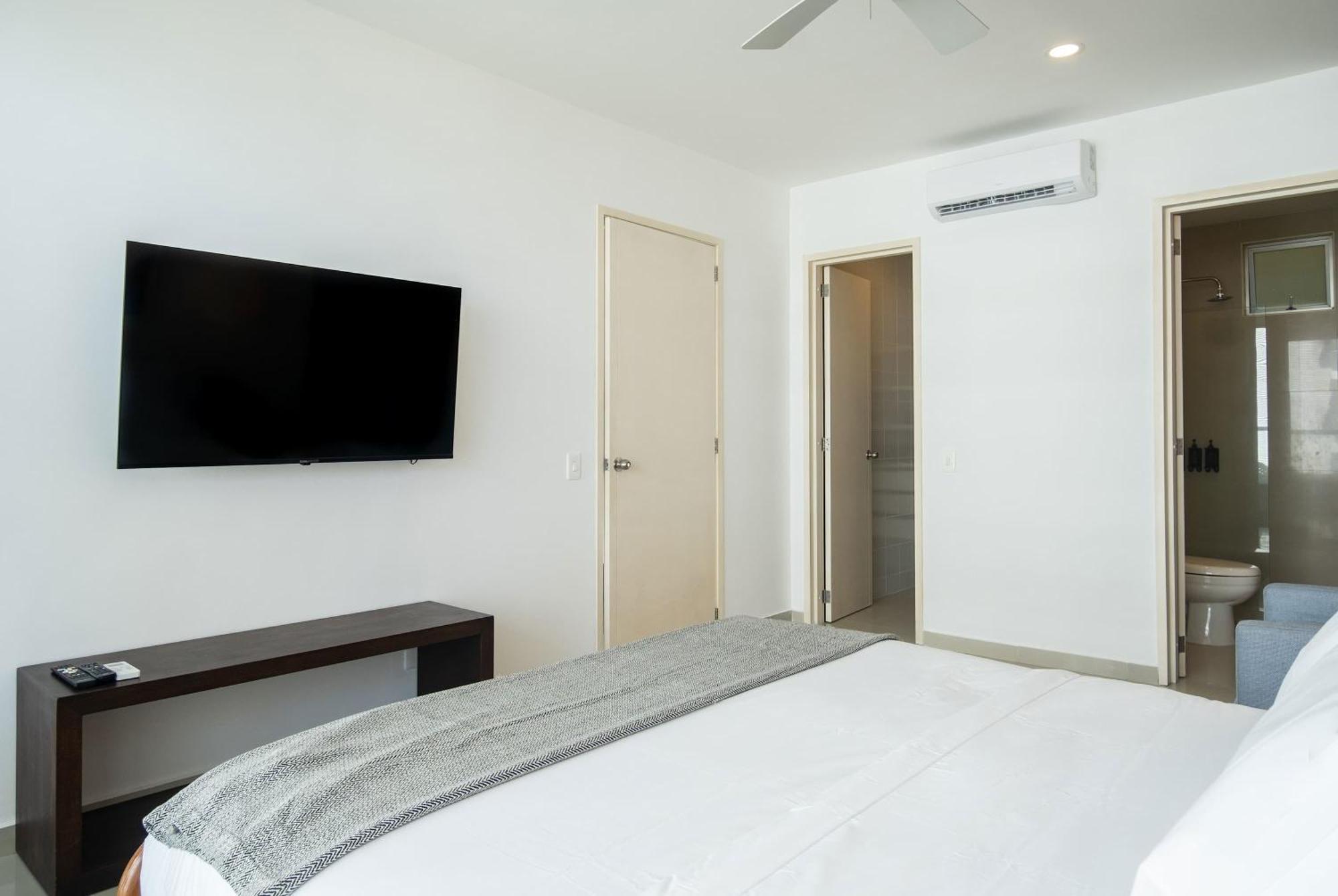 Impeccable 2br With Charming Balcony In Sunset Apartamento *