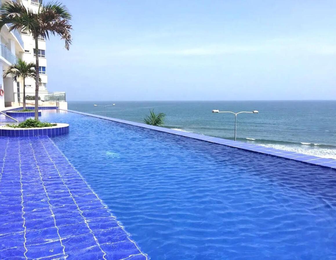 Frente Al Mar