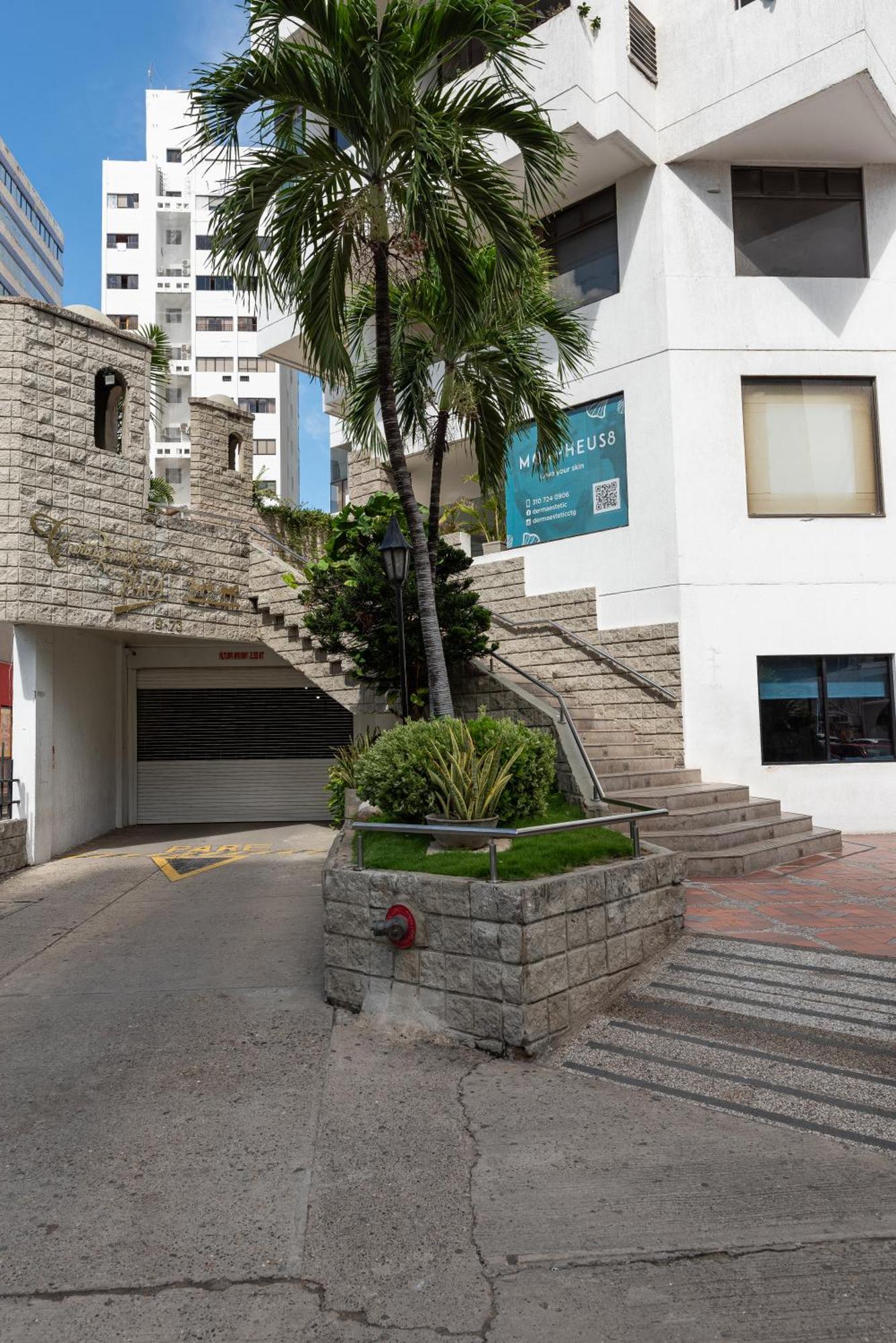 En Bocagrande - Piscina, Jacuzzi Y Mar Apartamento *