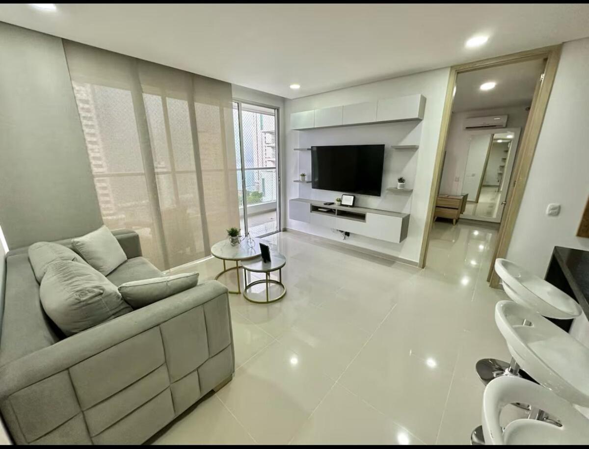 Apartment Beachfront Your Away From