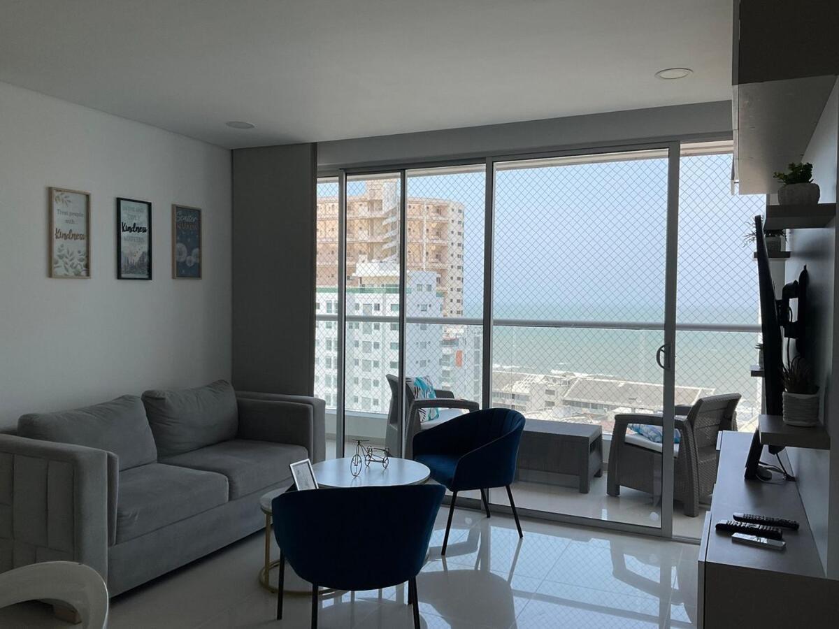 Beachfront Your Away From Apartment Cartagena