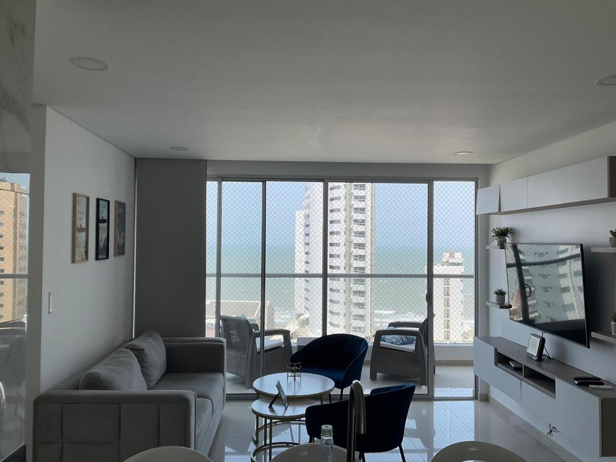 Beachfront Your Away From * Cartagena