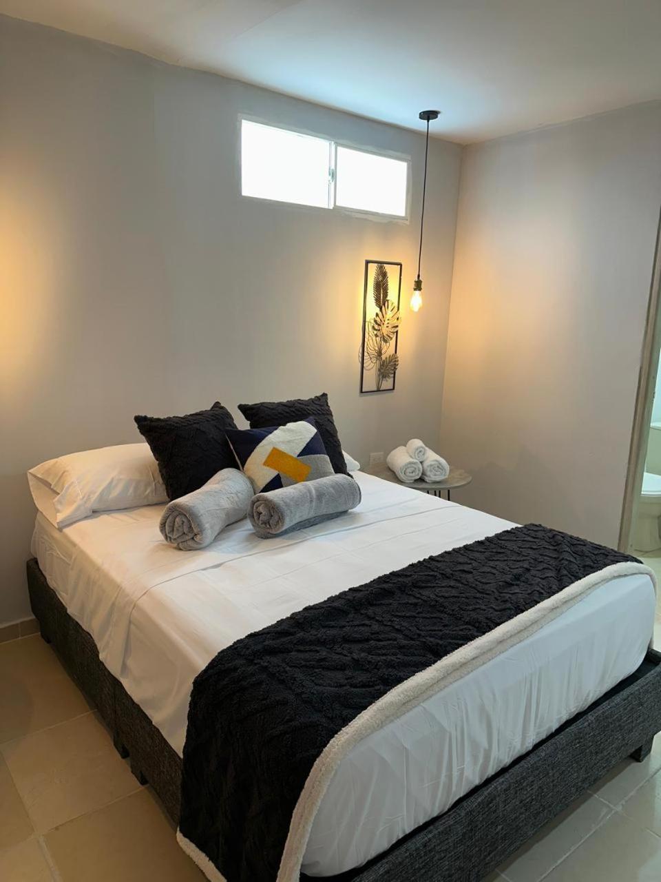 Apartamento Amoblado En Cartagena, Cerca Al Aeropuerto Y Al Centro Historico Cartagena