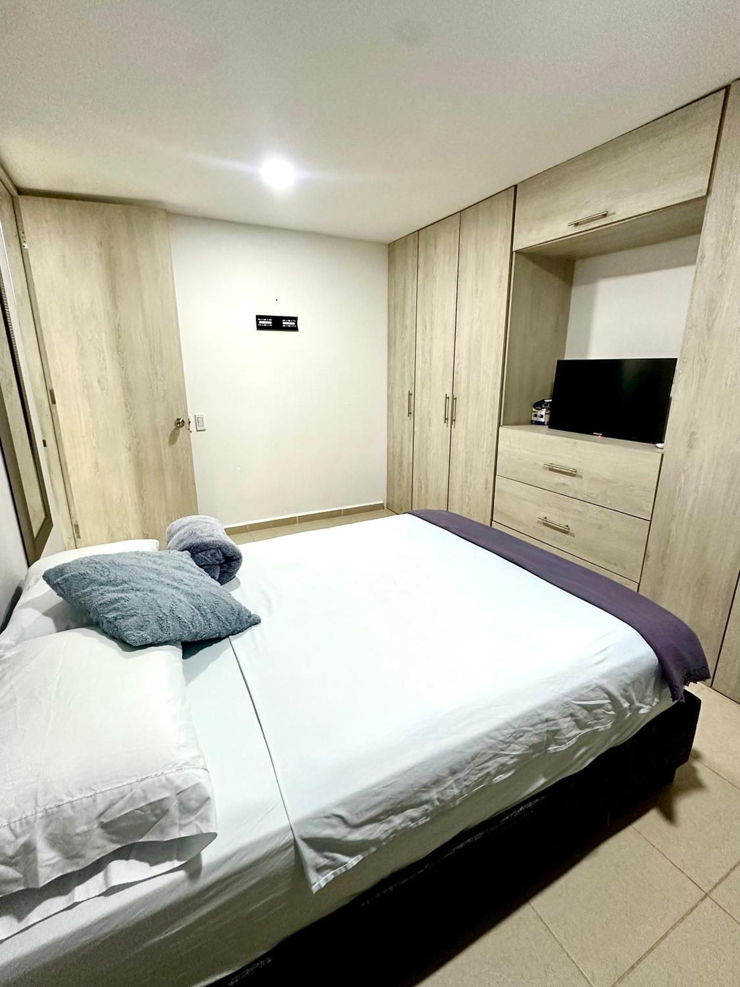 Amoblado En Cartagena, Cerca Al Aeropuerto Y Al Centro Historico Apartamento *