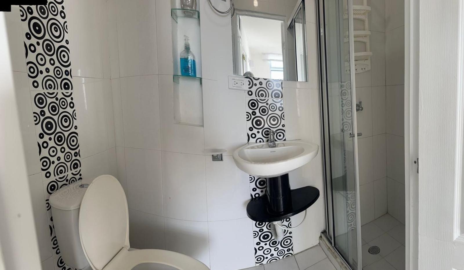 77rentals - Bayview 2br