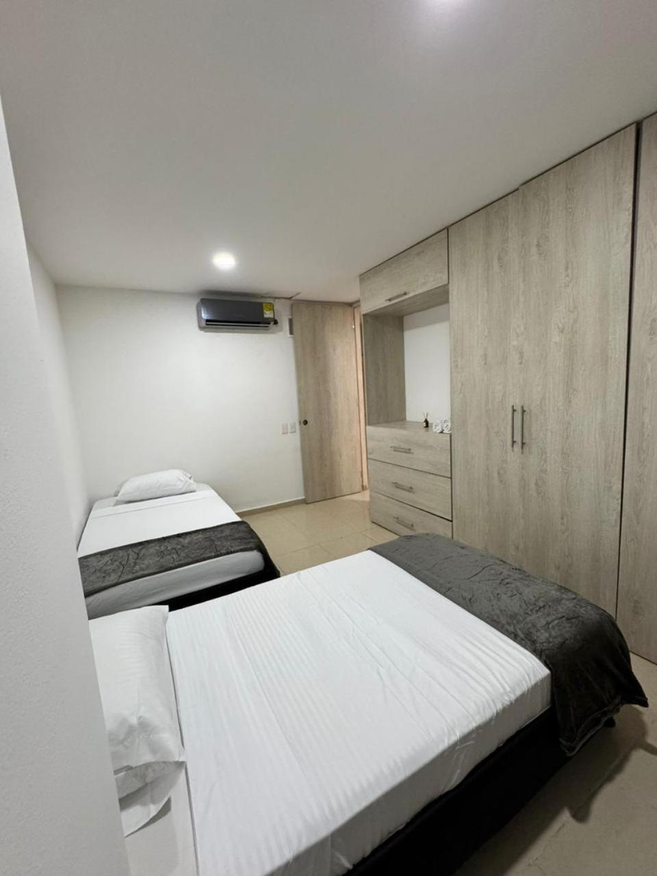 Apartamento Amoblado En Cartagena, Cerca Al Aeropuerto Y Al Centro Historico Cartagena