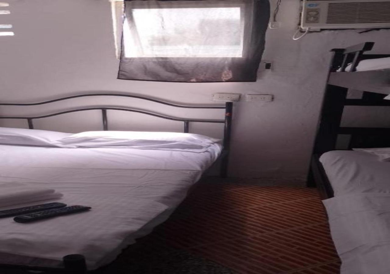 #10-33 Guest house