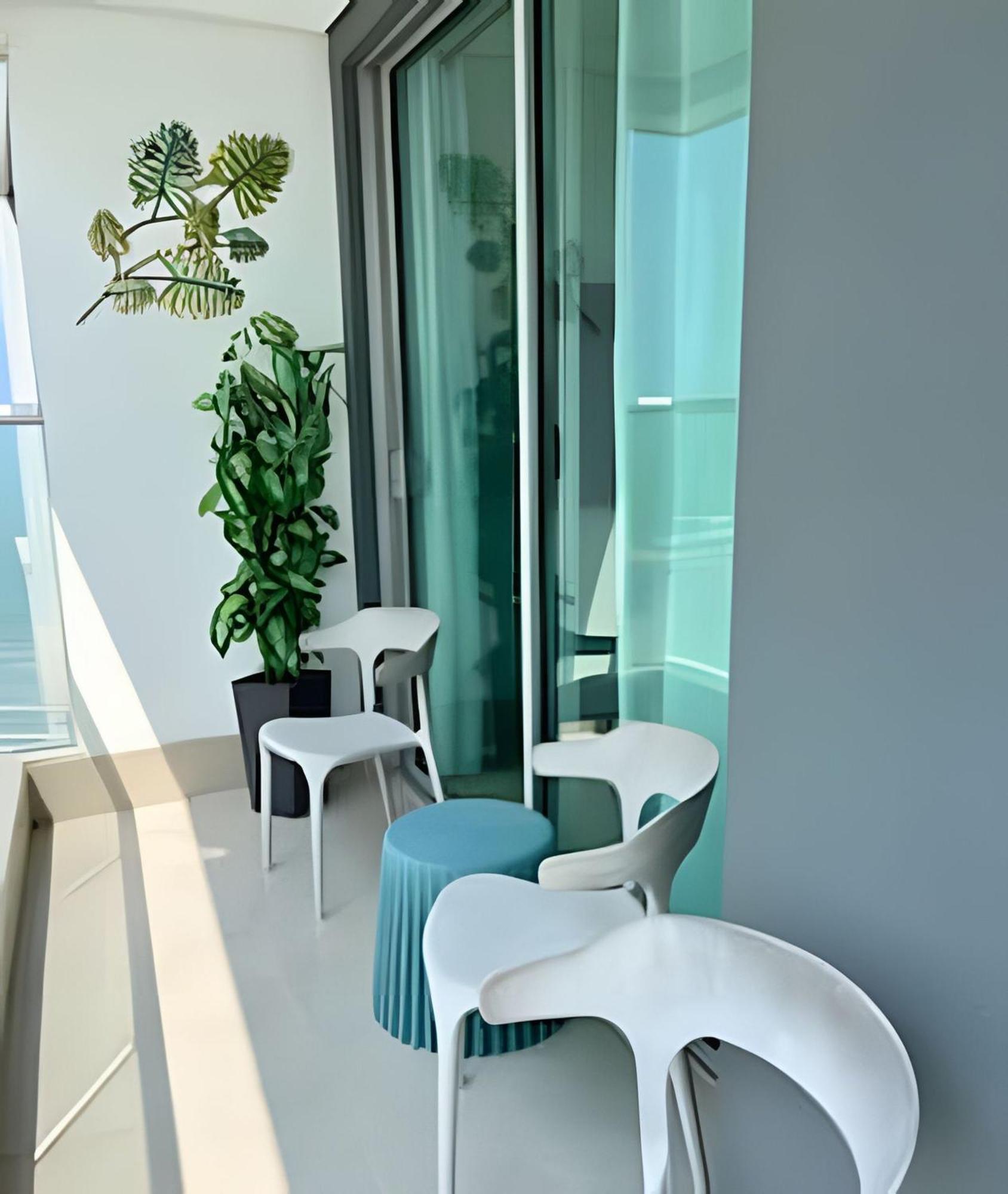 Coastal Charm With Mesmerizing Seaside Views Apartamento