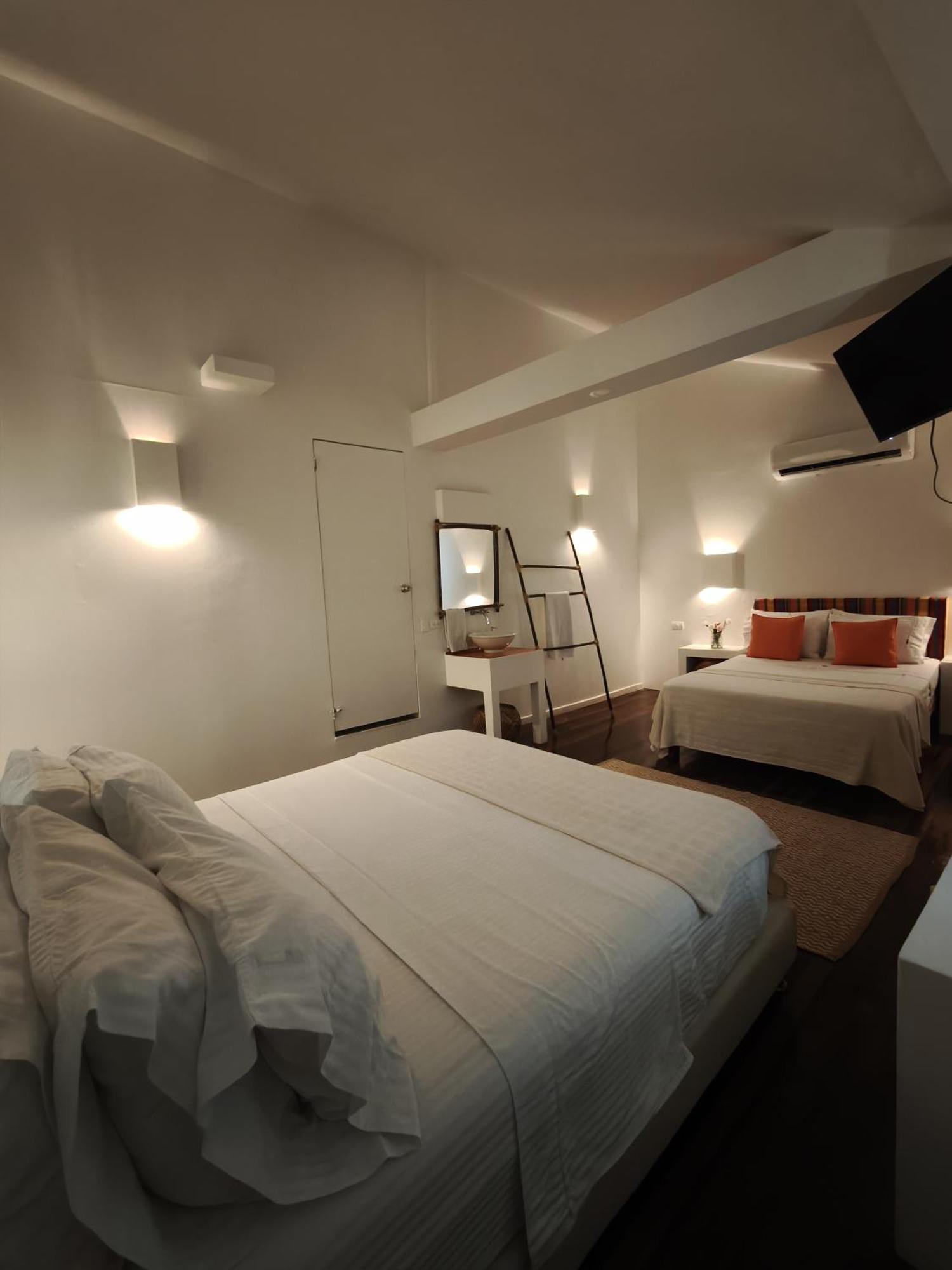 Guest house Playa Banana Manzanillo Del Mar
