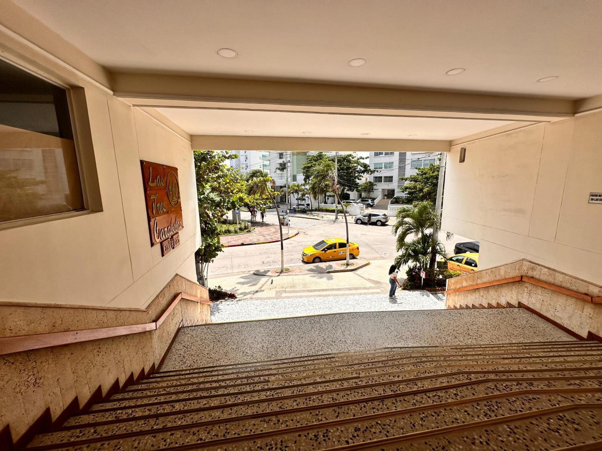 Piso Alto, Cerca Hilton Y Dan Carton Salida Al Mar Apartamento Cartagena