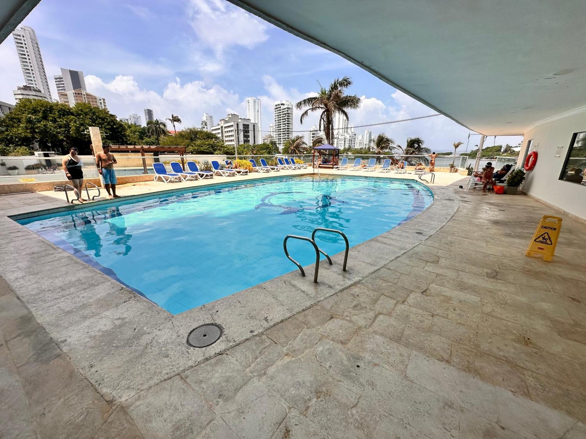 Apartamento Piso Alto, Cerca Hilton Y Dan Carton Salida Al Mar Cartagena