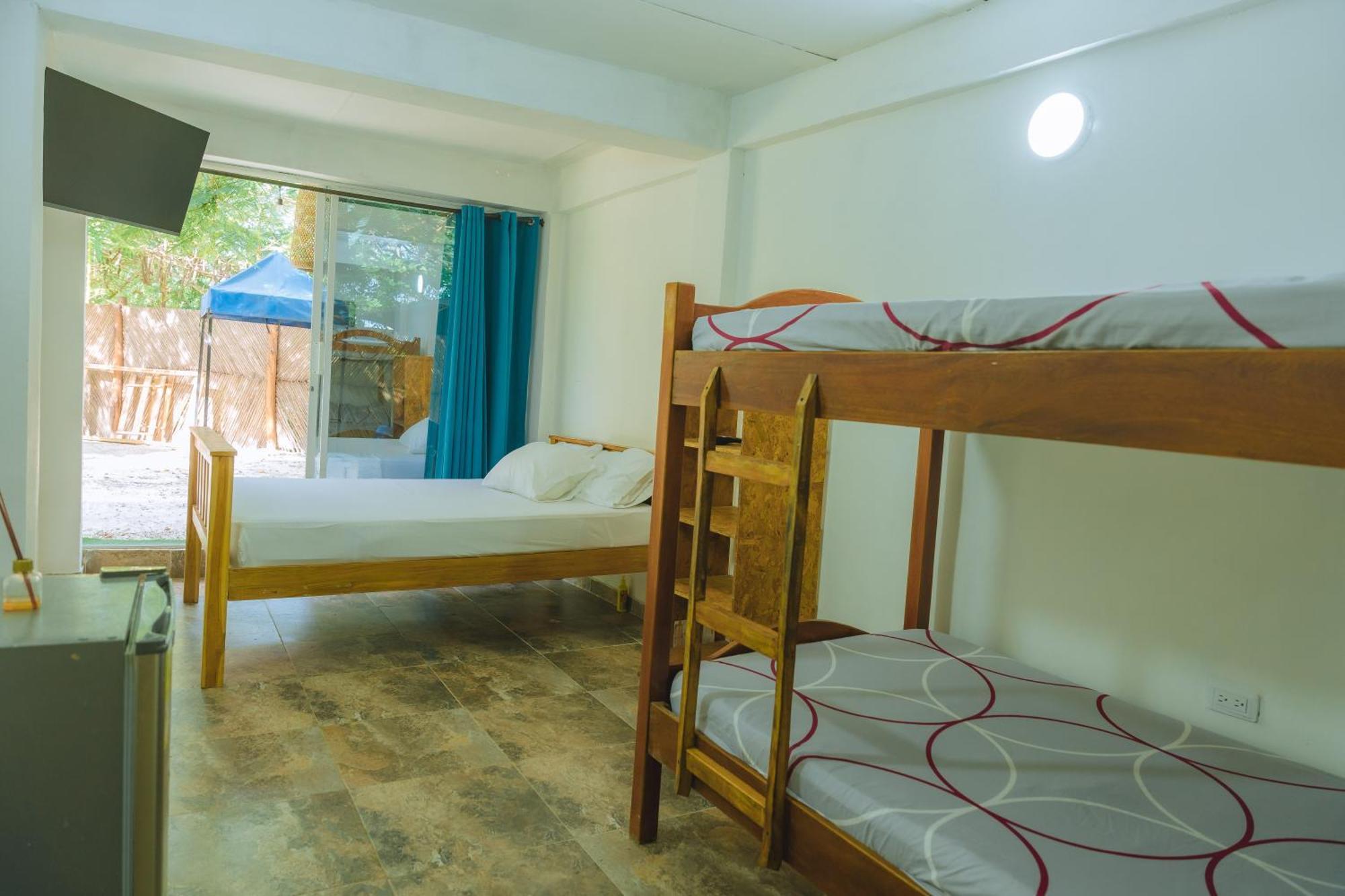 Guest house Perla Negra House *