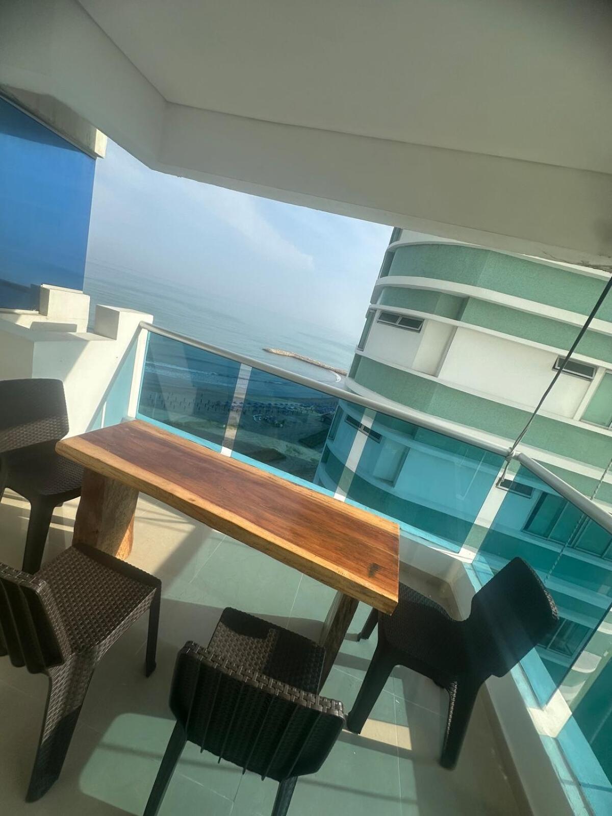 Beachfront Estelar Infinito 1401