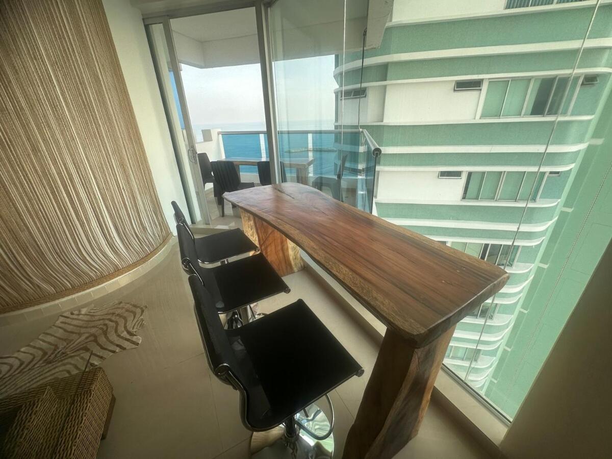 Beachfront Estelar Infinito 1401 Apartamento *