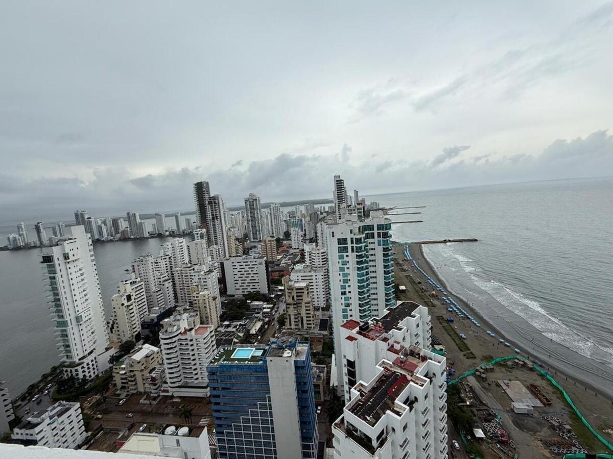 Beachfront Estelar Infinito 1401 Apartamento *