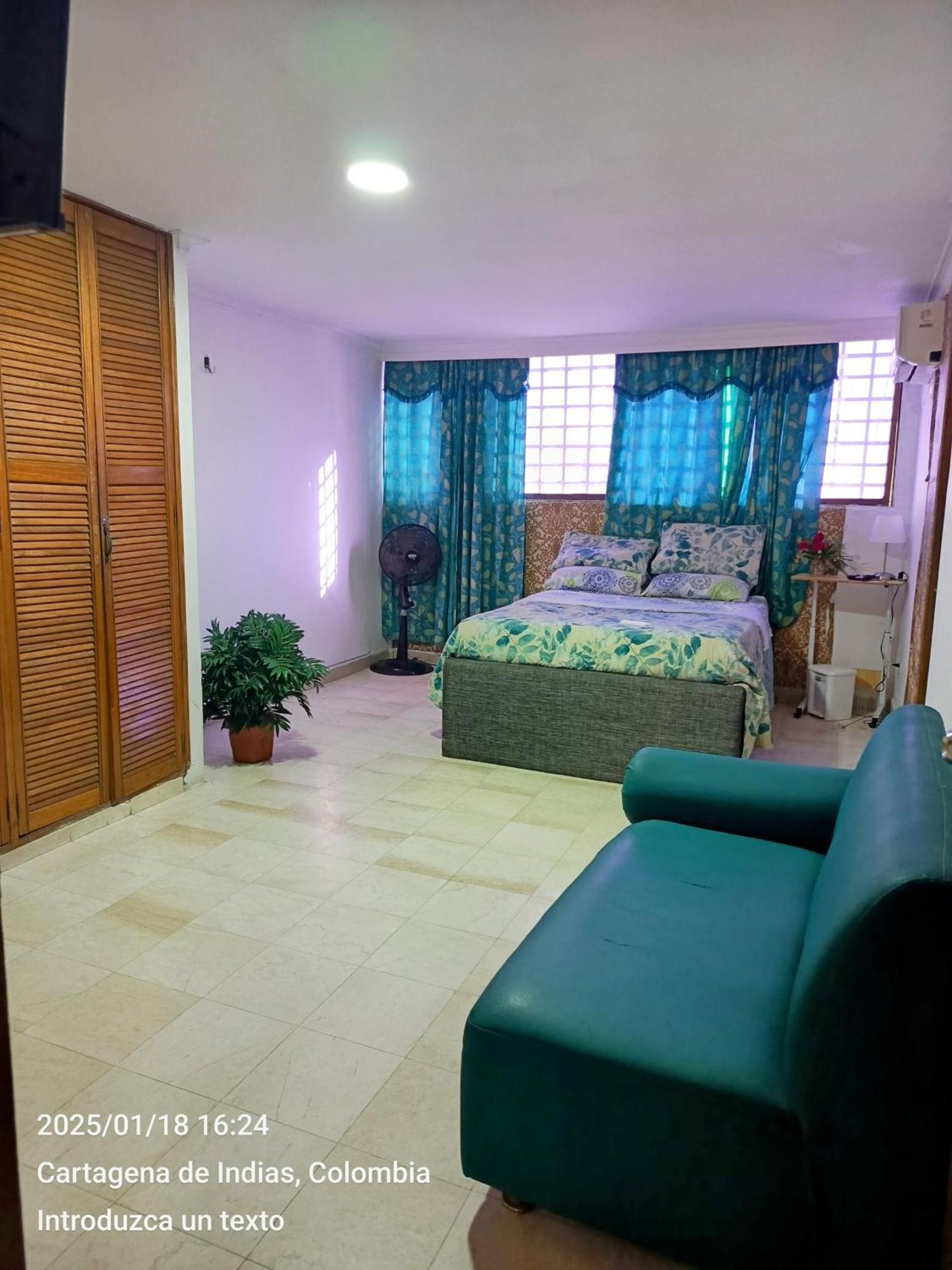 Habitación en casa particular Casabrisamarly