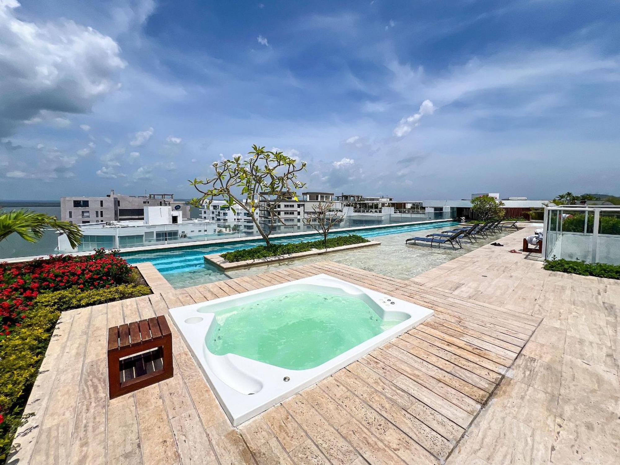 Apartment 2 Dormitorios. Jacuzzi Y Vista Mar