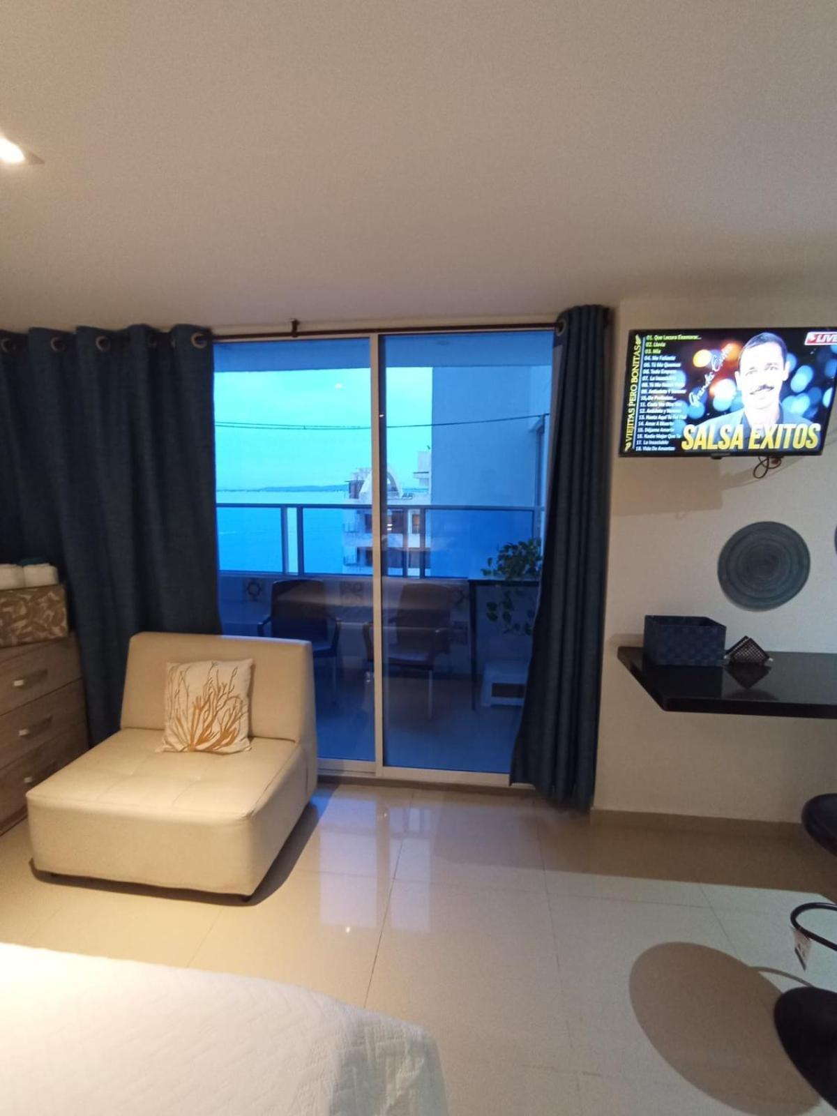 Stylish With Sea View Balcony