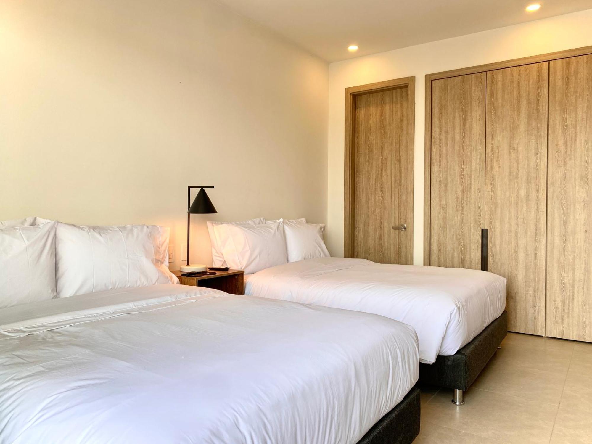 Manzanillo Bay Aparments By Wynwood House