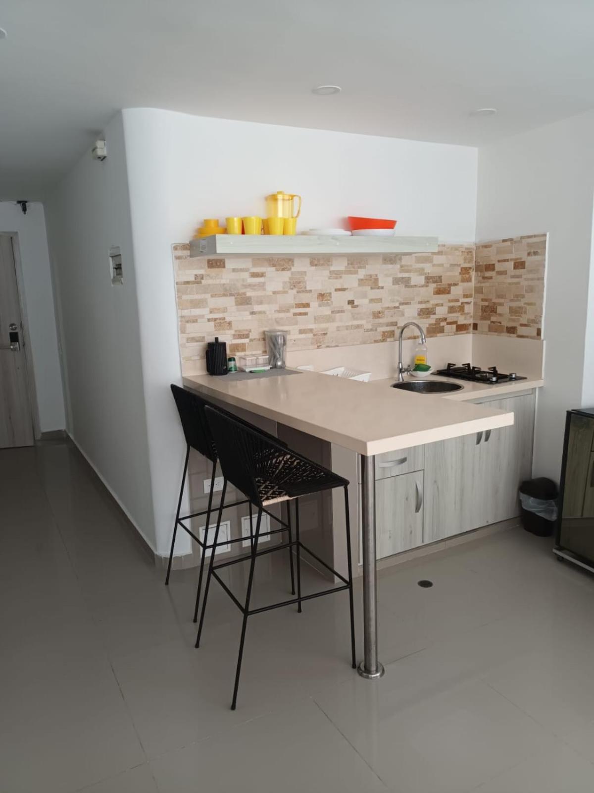 Piso Alto, Cerca Hilton Y Dan Carton Salida Al Mar Apartamento *