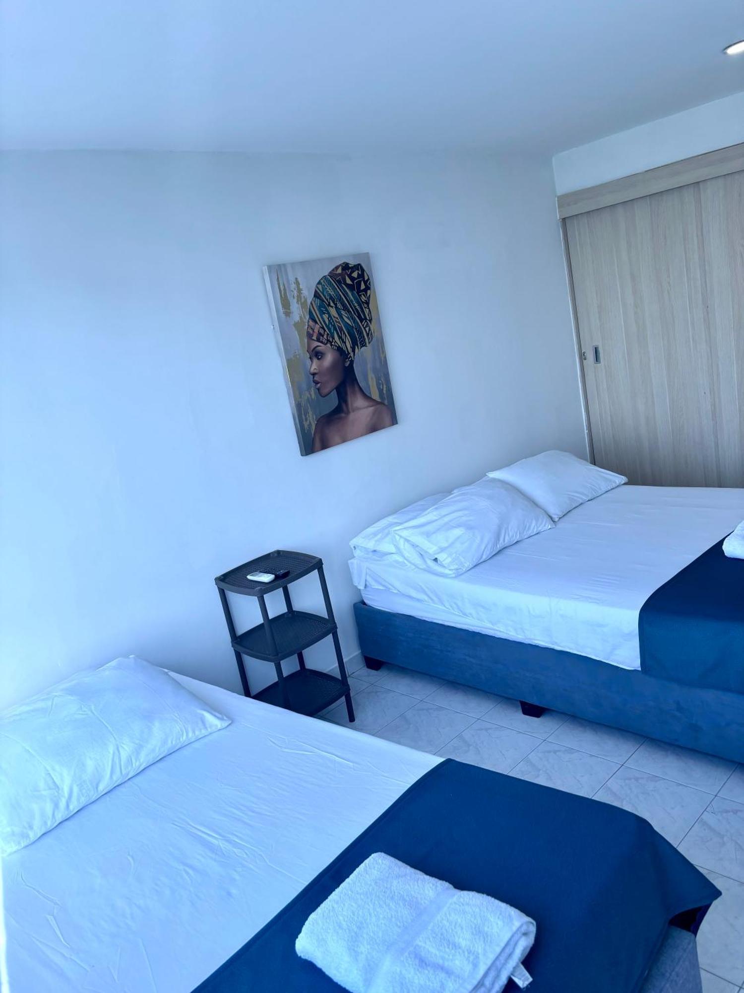 Apartasuite El Laguito Apartment *