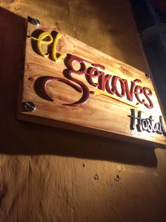 El Genoves Hostal *