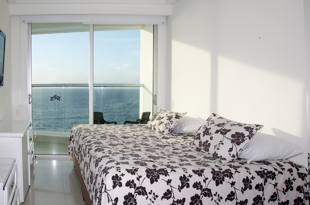 Ocean Front Palmetto Eliptic Cartagena