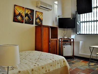 Puertas De Hotel