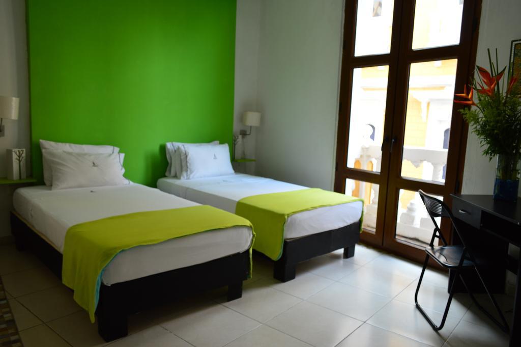 Hotel Torre Del Reloj