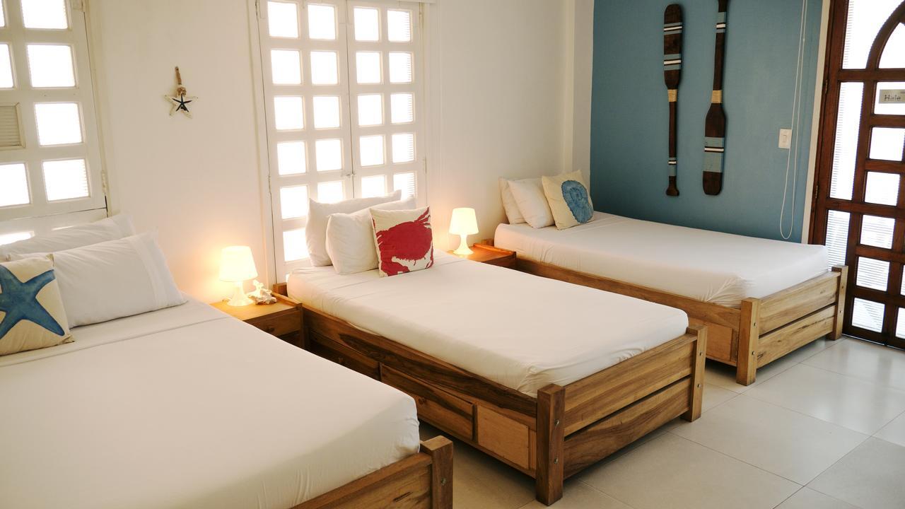 Nautilus Plaza Hotel 4*