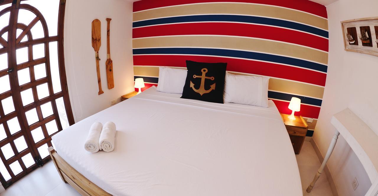 Nautilus Plaza Hotel Hotel 4*