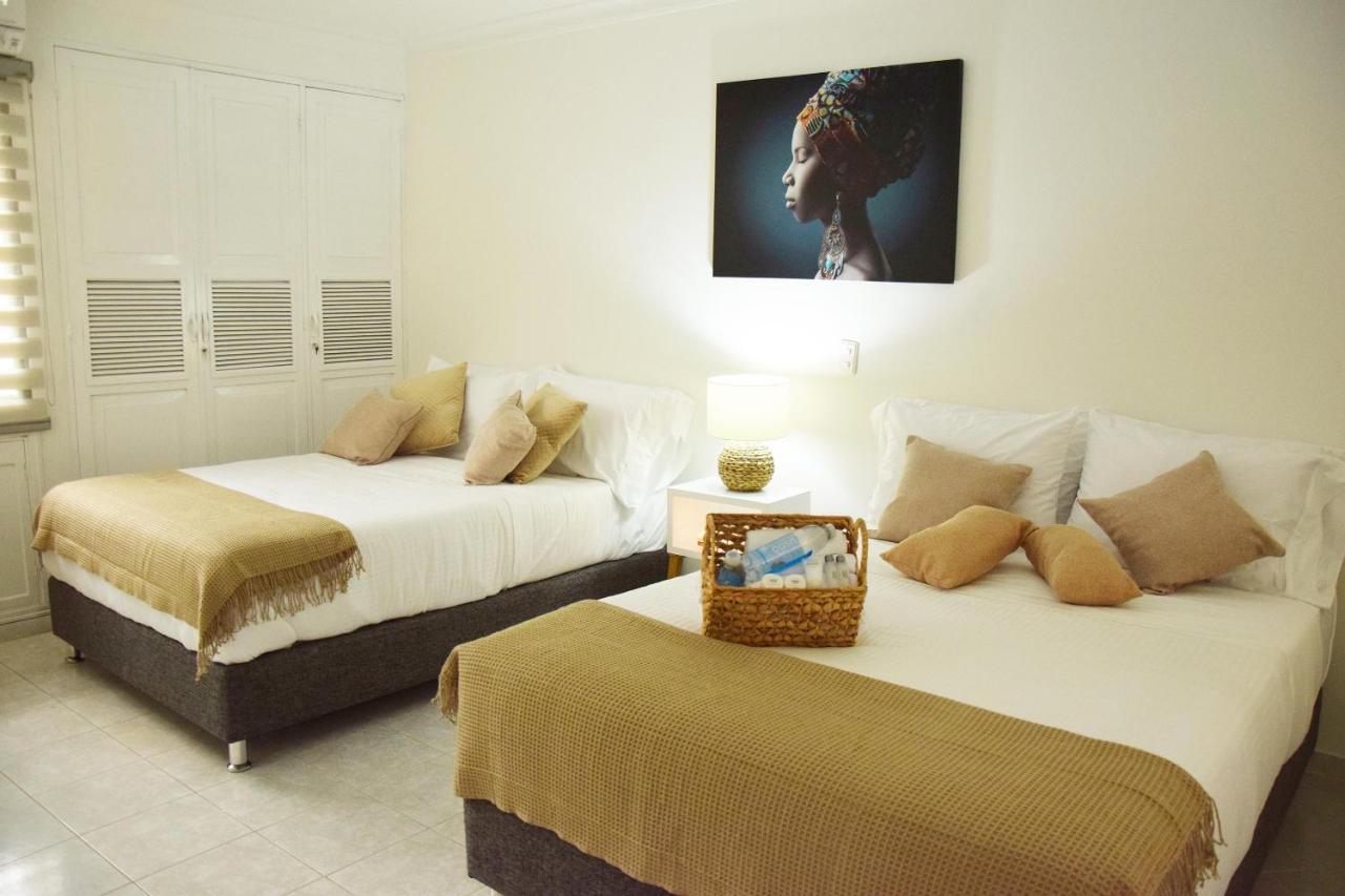 Mucura & Hotel
